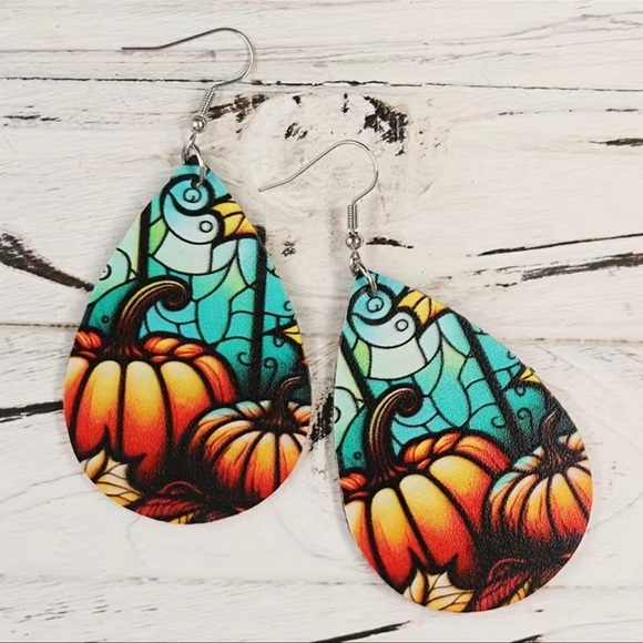 New in Package Pumpkin with Stained Glass Background Faux Leather Earrings - Picture 1 of 4